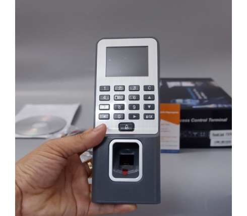 Máy chấm công vân tay và thẻ cảm ứng RONALD JACK F18 PRO