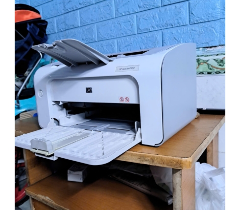 Máy in HP 1102 Cũ – in khổ A4 , A5 